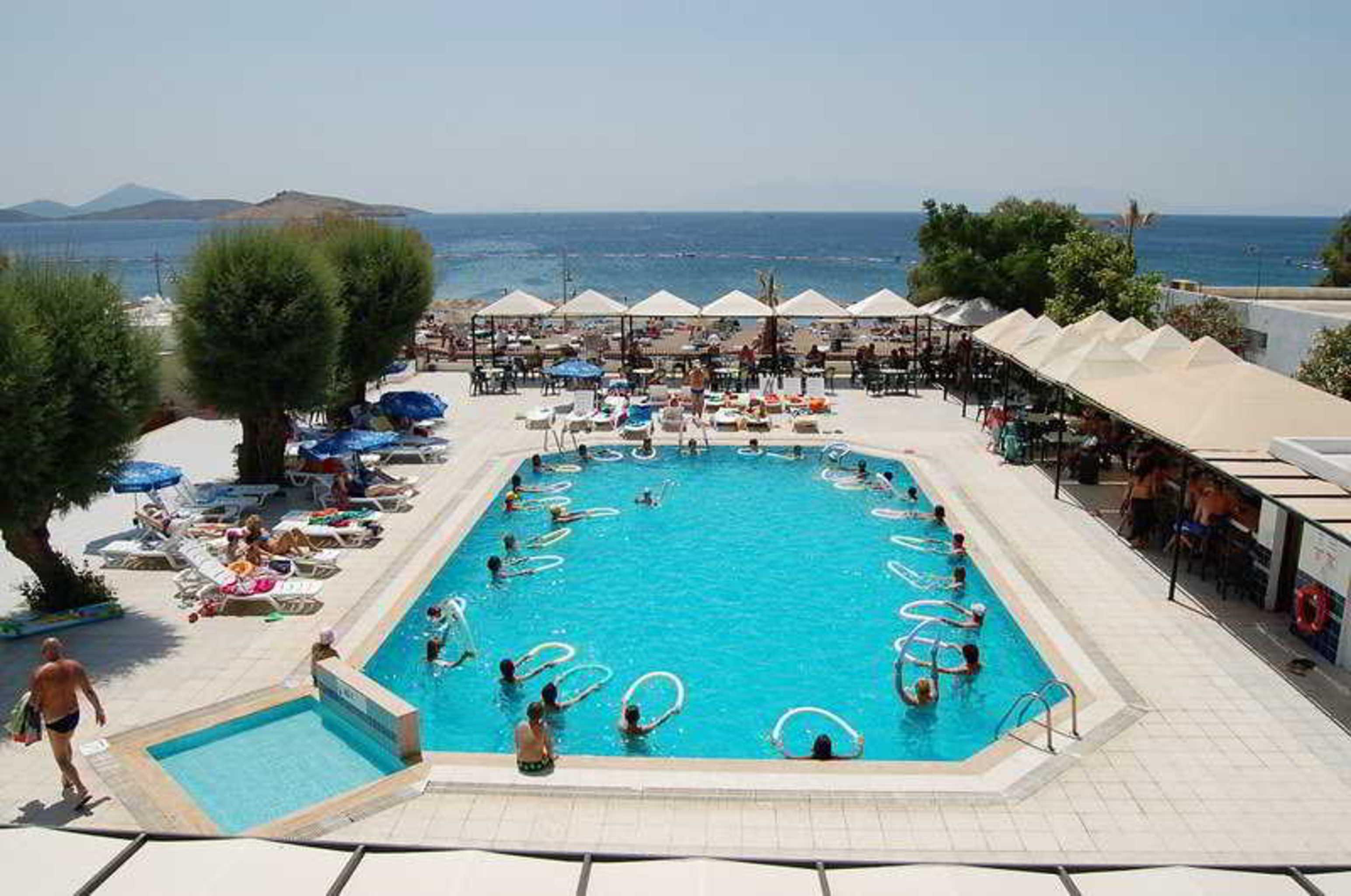 Petunya Beach Resort Ortakentyahşi Exterior foto