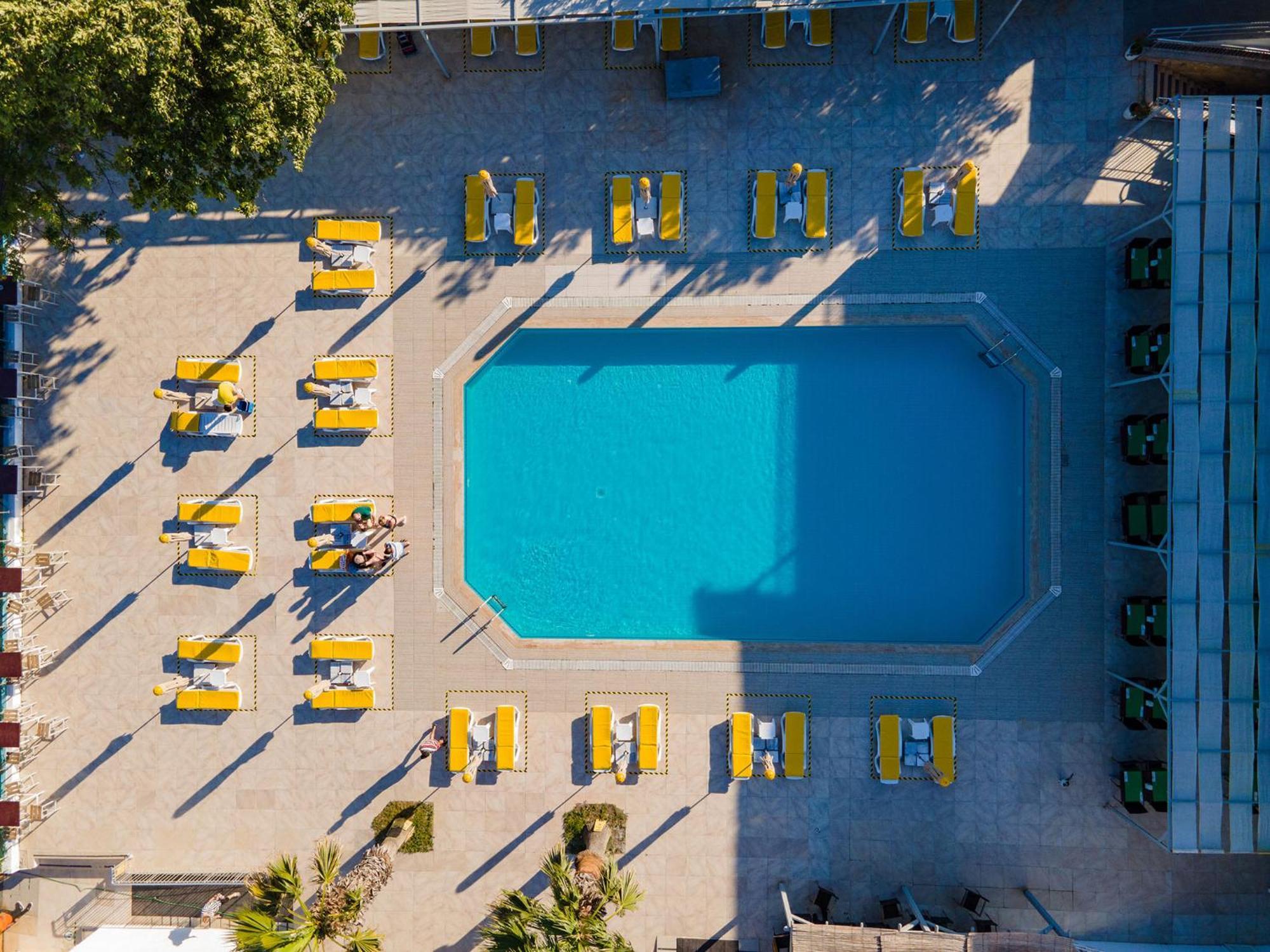 Petunya Beach Resort Ortakentyahşi Exterior foto