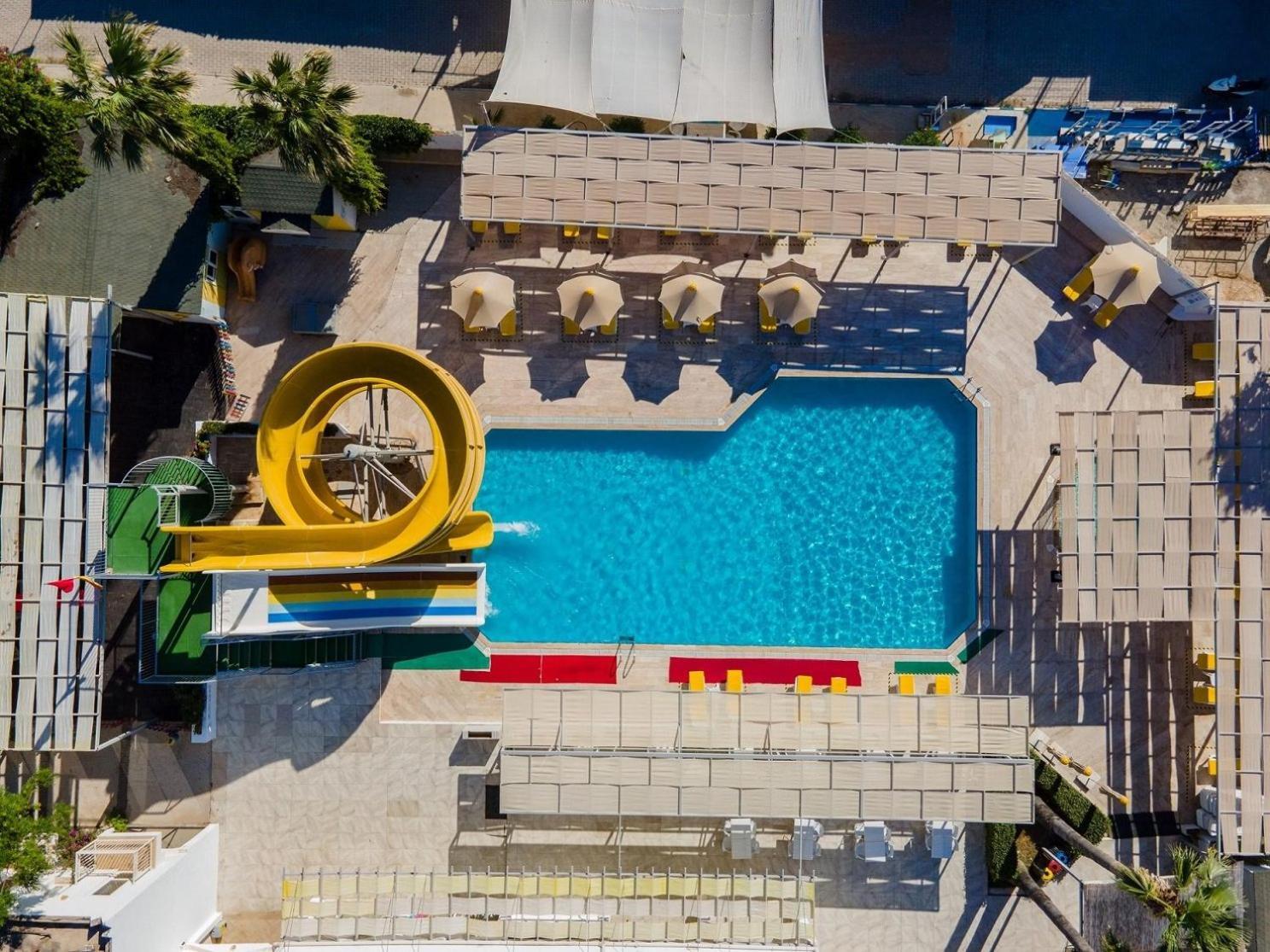 Petunya Beach Resort Ortakentyahşi Exterior foto